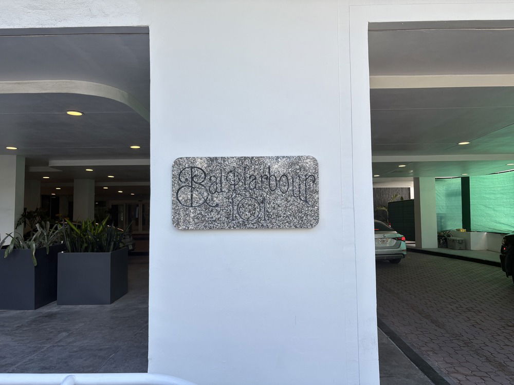 Bal Harbor 101  photo 3